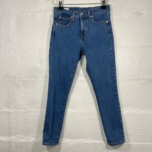 GAP TRUE SKINNY HIGH RISE SKINNY JEAN
